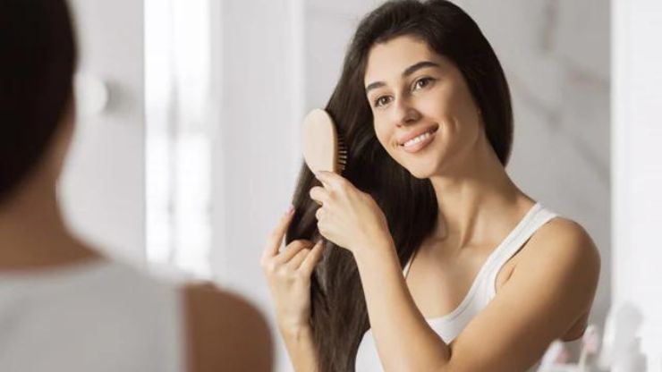 Natural Haircare Tips for Strong and Healthy Locks